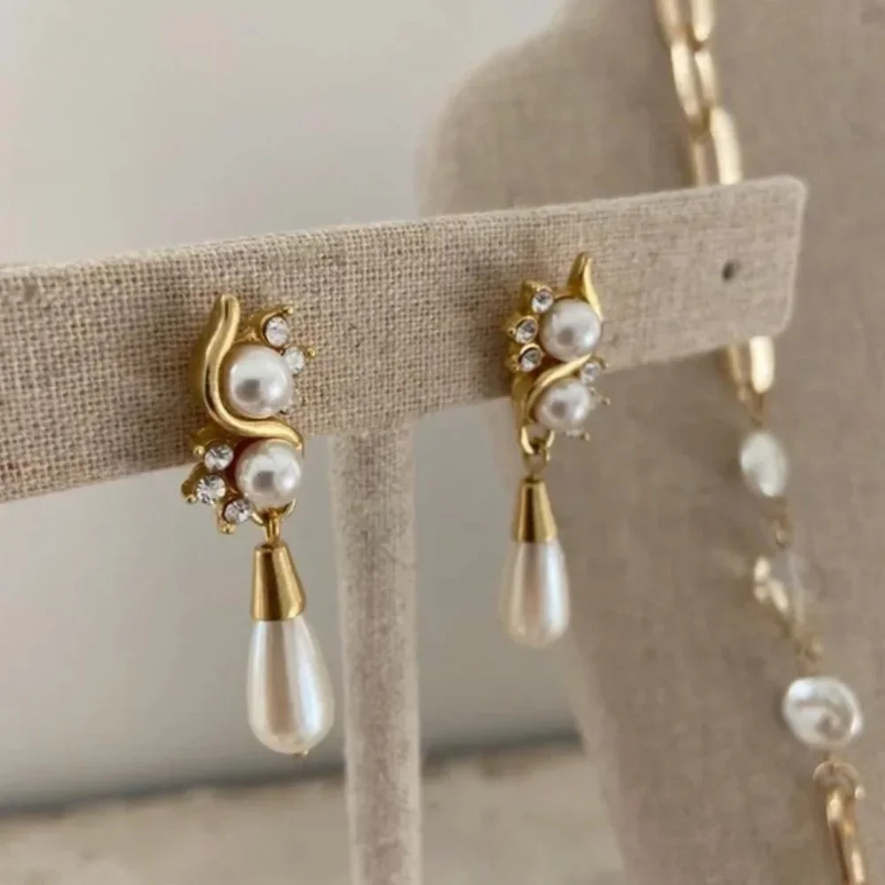 Paperclip Necklace Gold Tone Pearls Brand New AND Pearl Earrings Bundle Jewelry - Picture 5 of 13